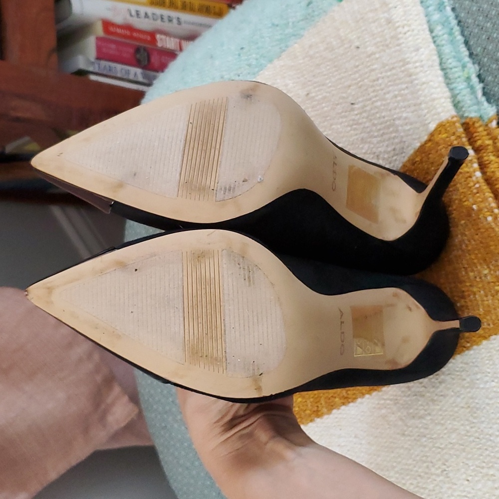 Aldo black heels with an 80's vibe - Picture 6 of 7